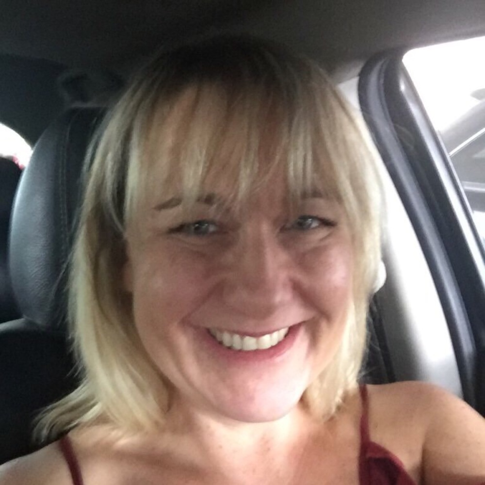 Meet your Posher, Julie